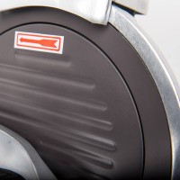 Vorschau: Aufschnittmaschine, antihaftbeschichtete Anschlagplatte, Messer Ø 250 mm Vorschau: Aufschnittmaschine, antihaftbeschichtete Anschlagplatte, Messer Ø 250 mm