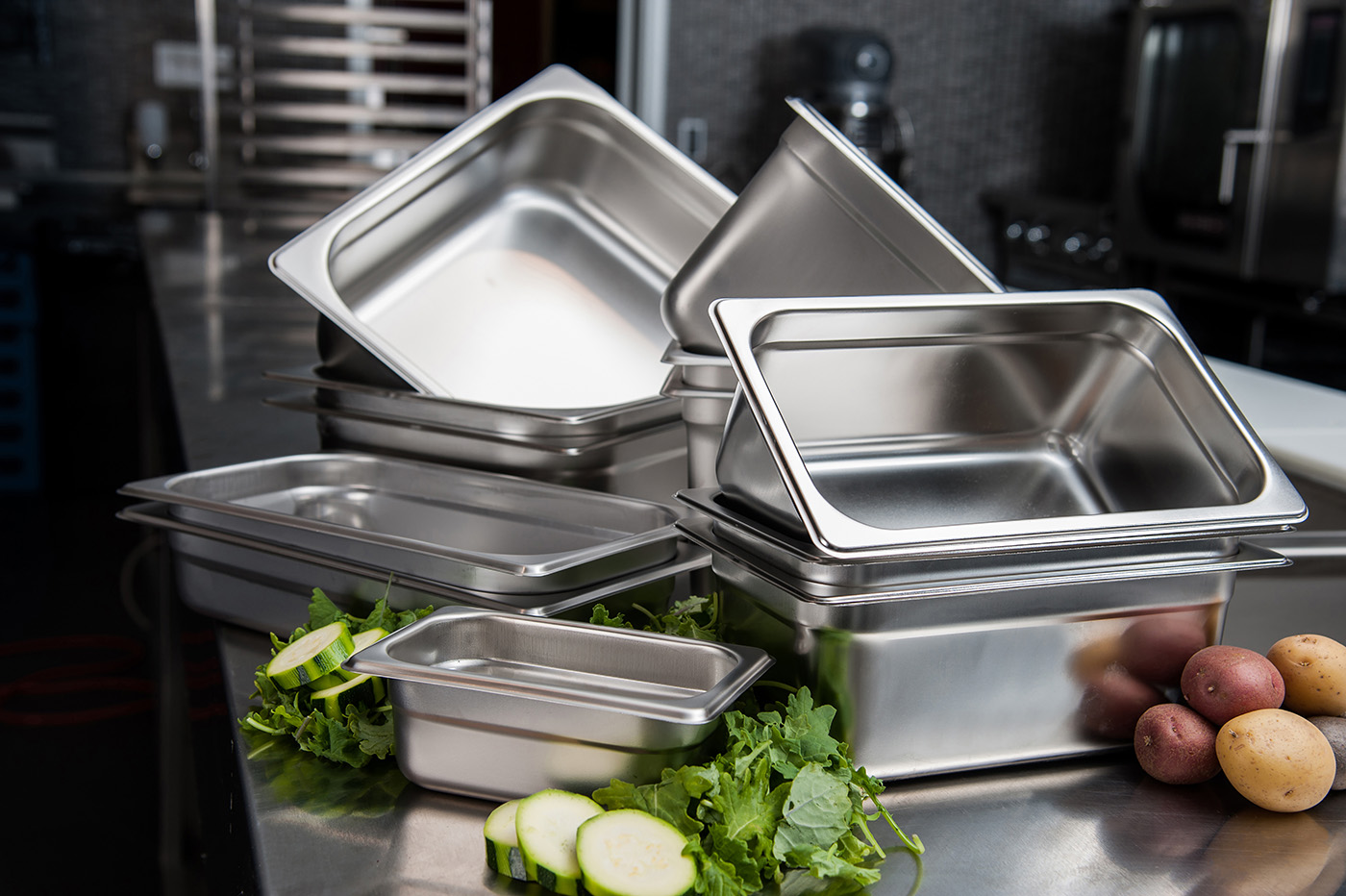 Gastronorm Behälter verschiedener Größen