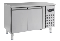 Kühltisch 2 Türen, 700mm Tiefe, Motor rechts, ohne Aufkantung Kühltisch 2 Türen, 700mm Tiefe, Motor rechts, ohne Aufkantung