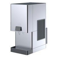 Eisnuggetbereiter, luftgekühlt 90kg/24h Eisnuggetbereiter, luftgekühlt 90kg/24h